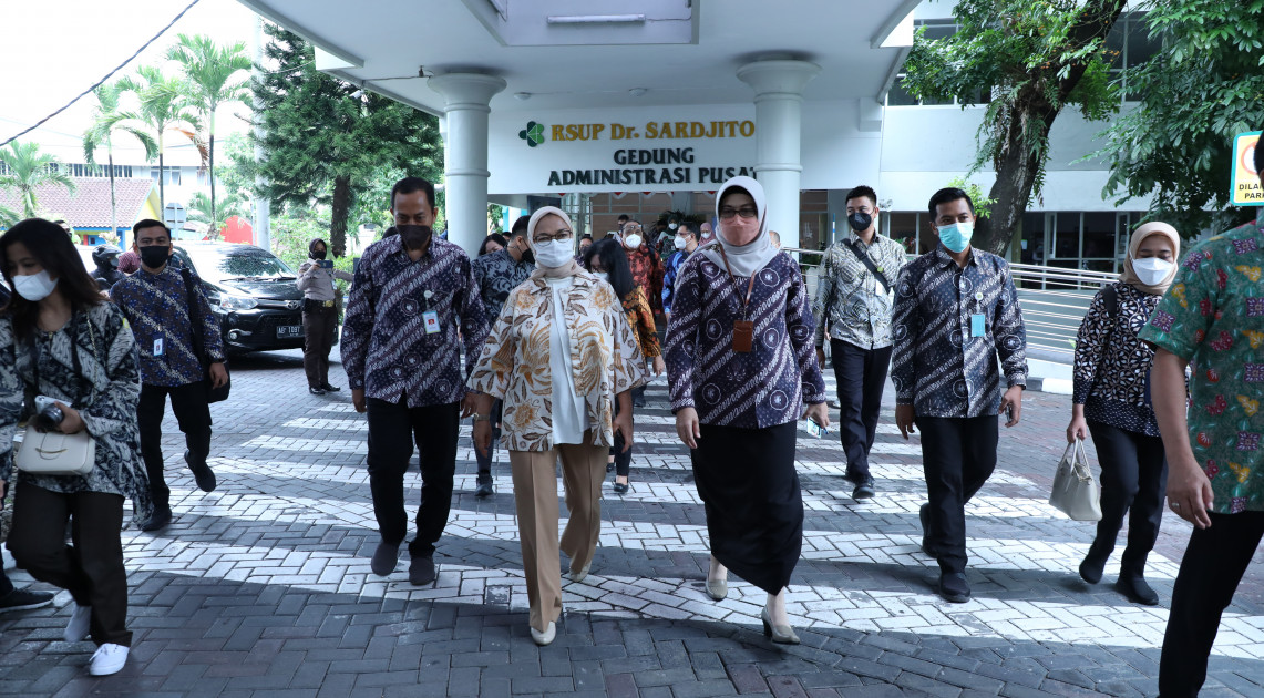 Kerjasama dan Humas